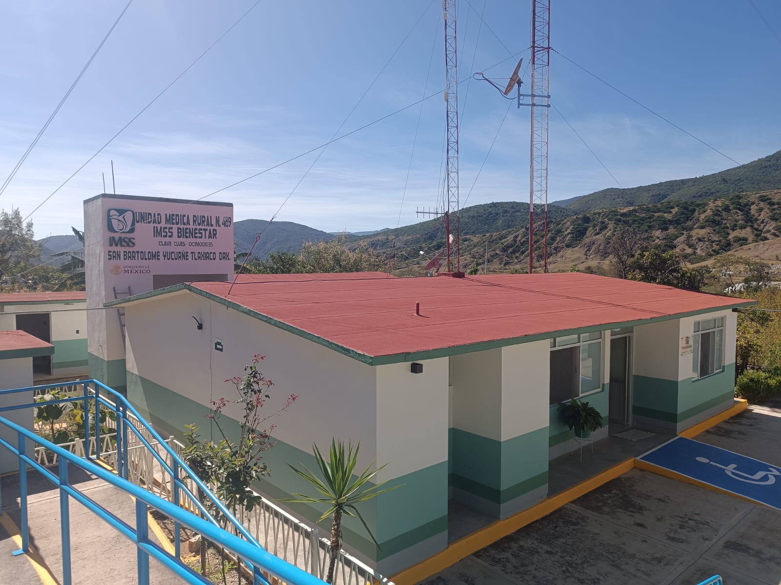 Gallery image from sixth collection